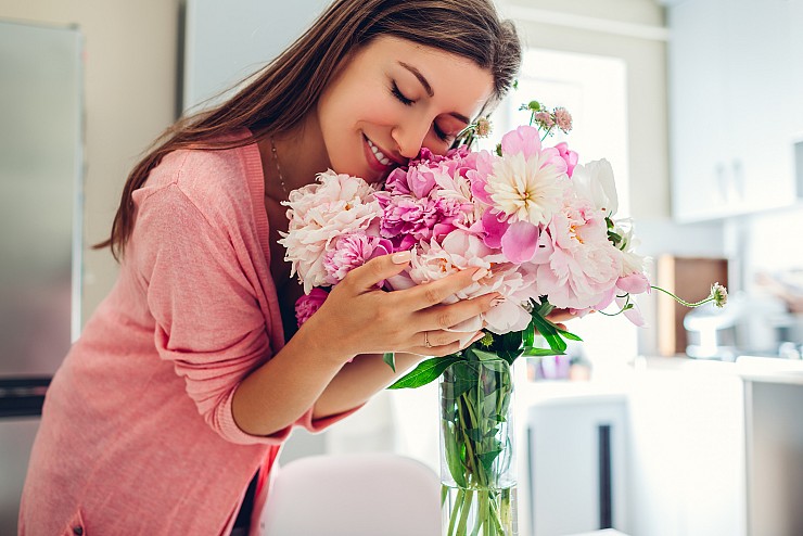 8 Great Spring Flowers From Canadiana