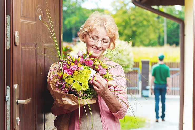 This Mother’s Day, trust the experts at Canadiana Flowers to create a one-of-a-kind gift she will never forget